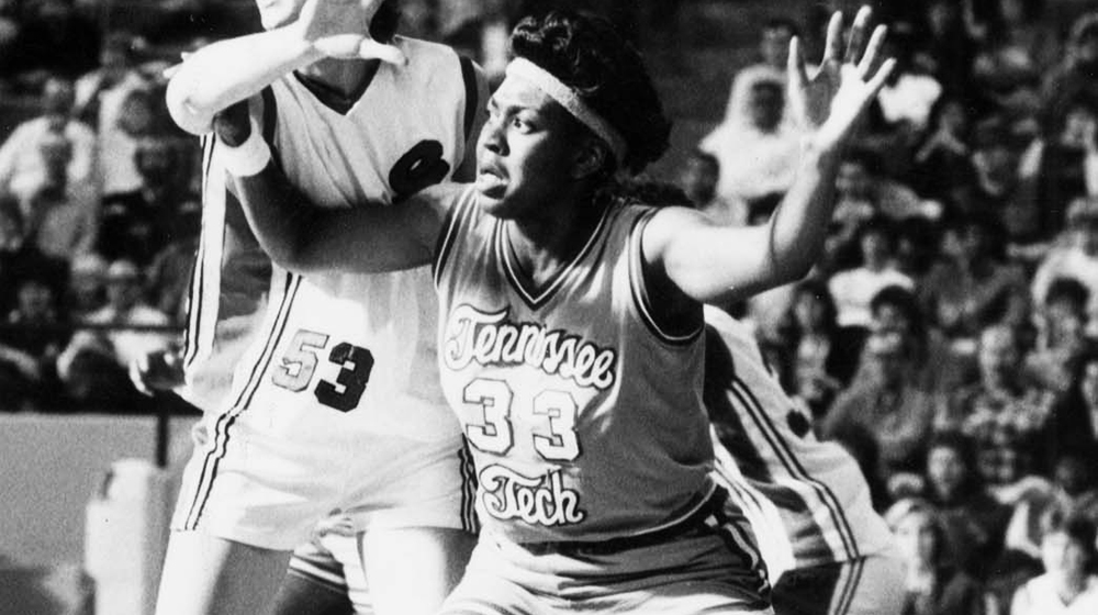 Cheryl Taylor to be honored as OVC basketball legend at 2017 OVC Tournament
