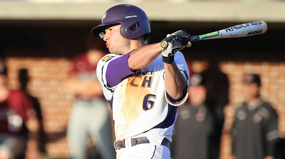 Garza claims National Player of the Week honors from Collegiate Baseball Newspaper