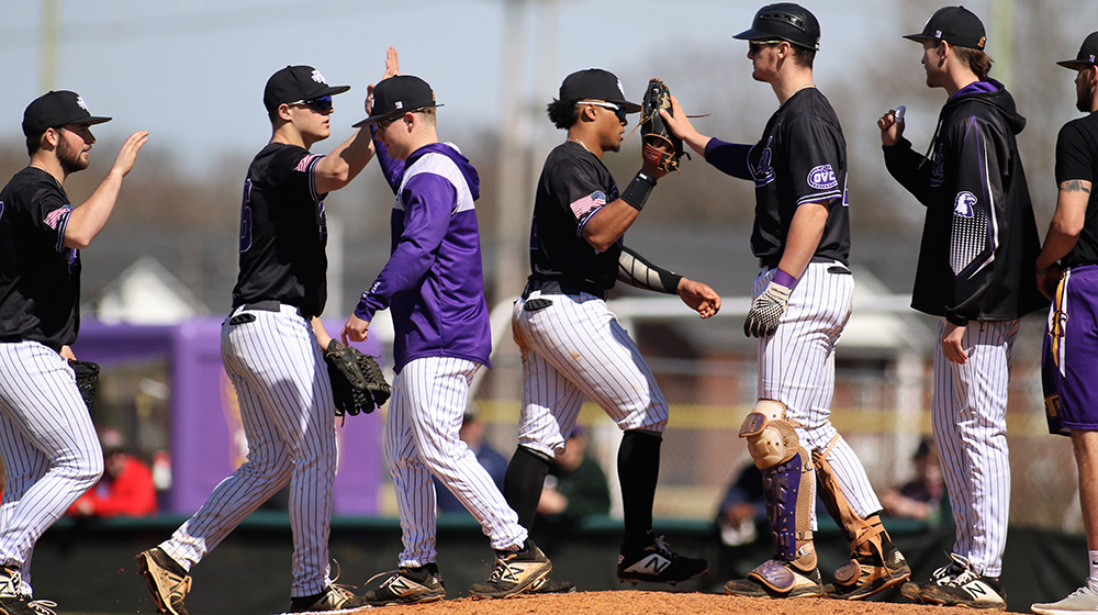 Tech baseball team hosts Valparaiso, visits Lipscomb in midweek action