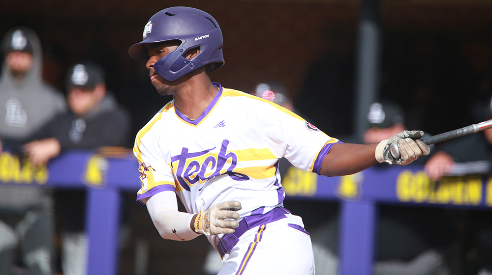 Golden Eagles drop barn burner with in-state rival Lipscomb