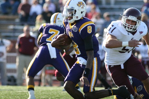 Golden Eagles downed by EKU Colonels in Homecoming clash