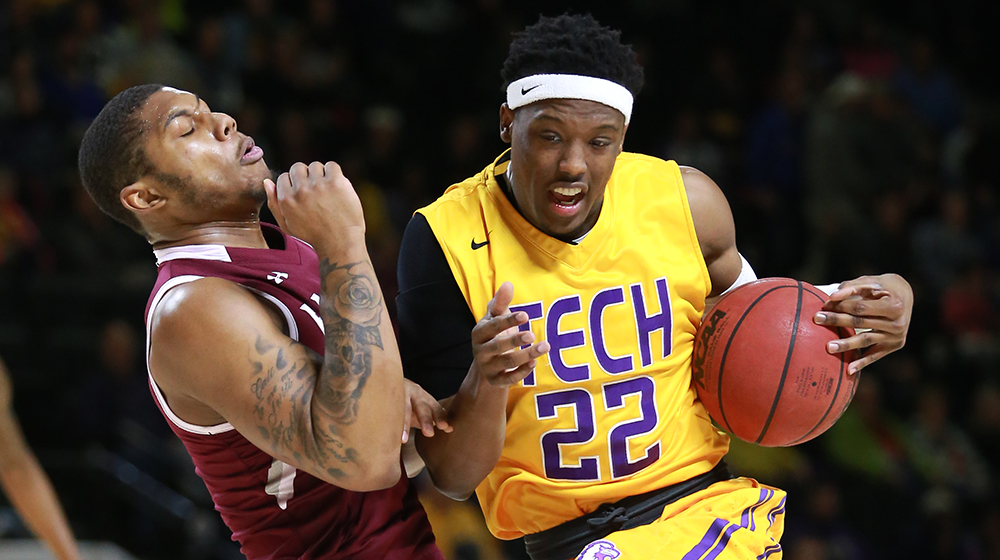 Golden Eagles travel north for OVC meeting at Eastern Illinois Saturday afternoon