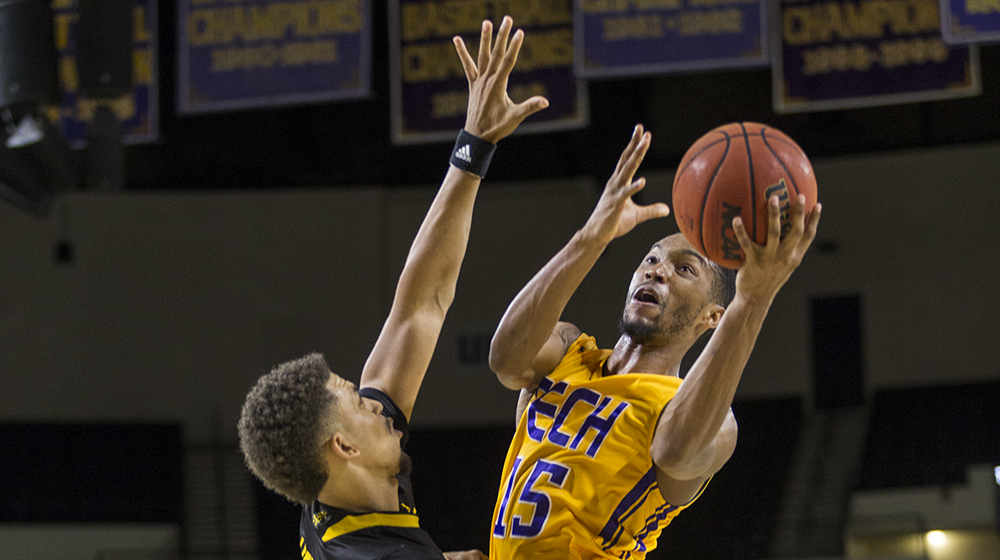 Phillips powers Tech to win over Kennesaw State