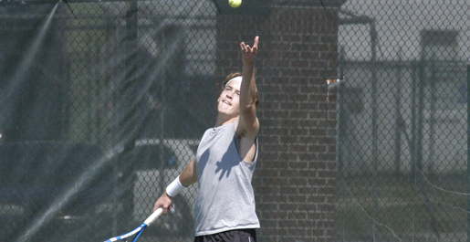 Men’s tennis finishes regular season with 5-2 win over Lipscomb