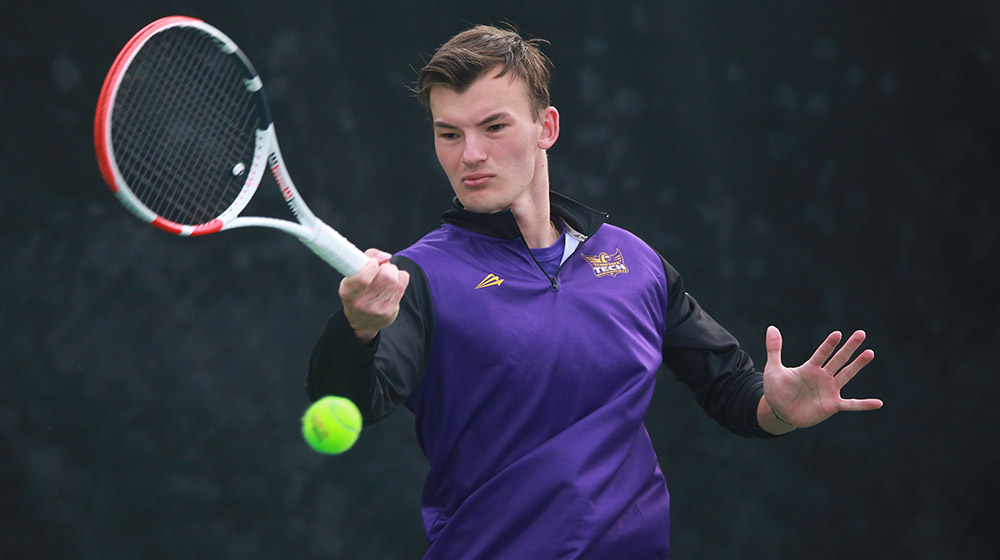 Evzen Holis named OVC Male Tennis Athlete of the Week