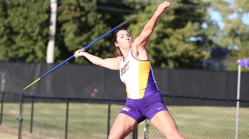 Golden Eagles close out regular outdoor season at Tennessee Challenge