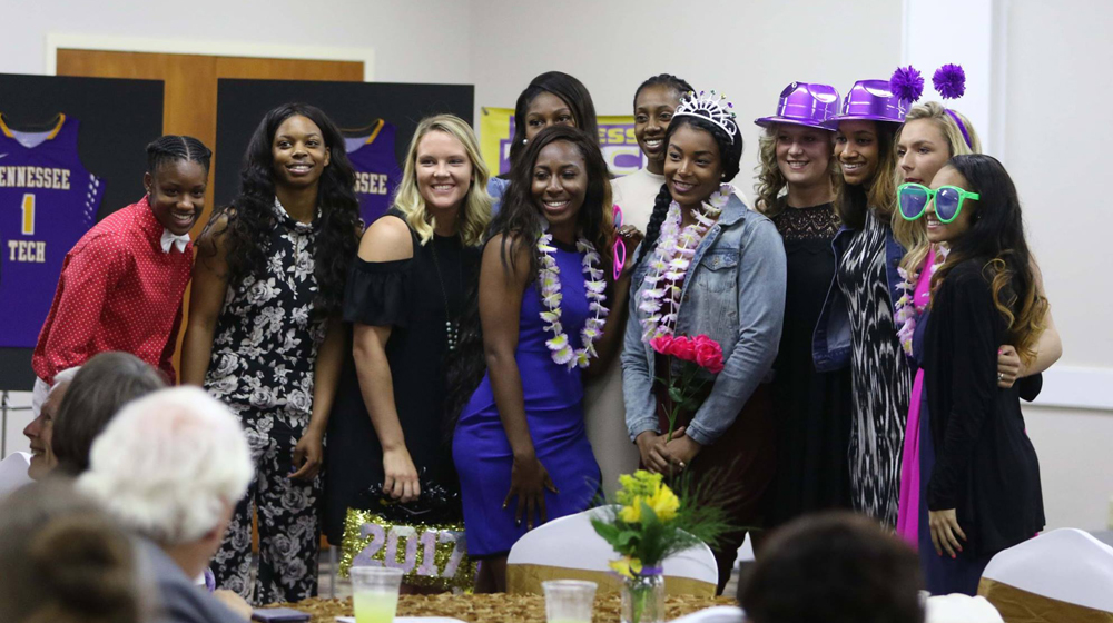 Tech women's basketball closes out 2016-17 season with end-of-year banquet