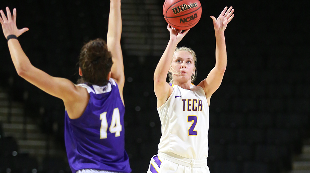Tech wears down Western Carolina in the second half, improves to 3-1