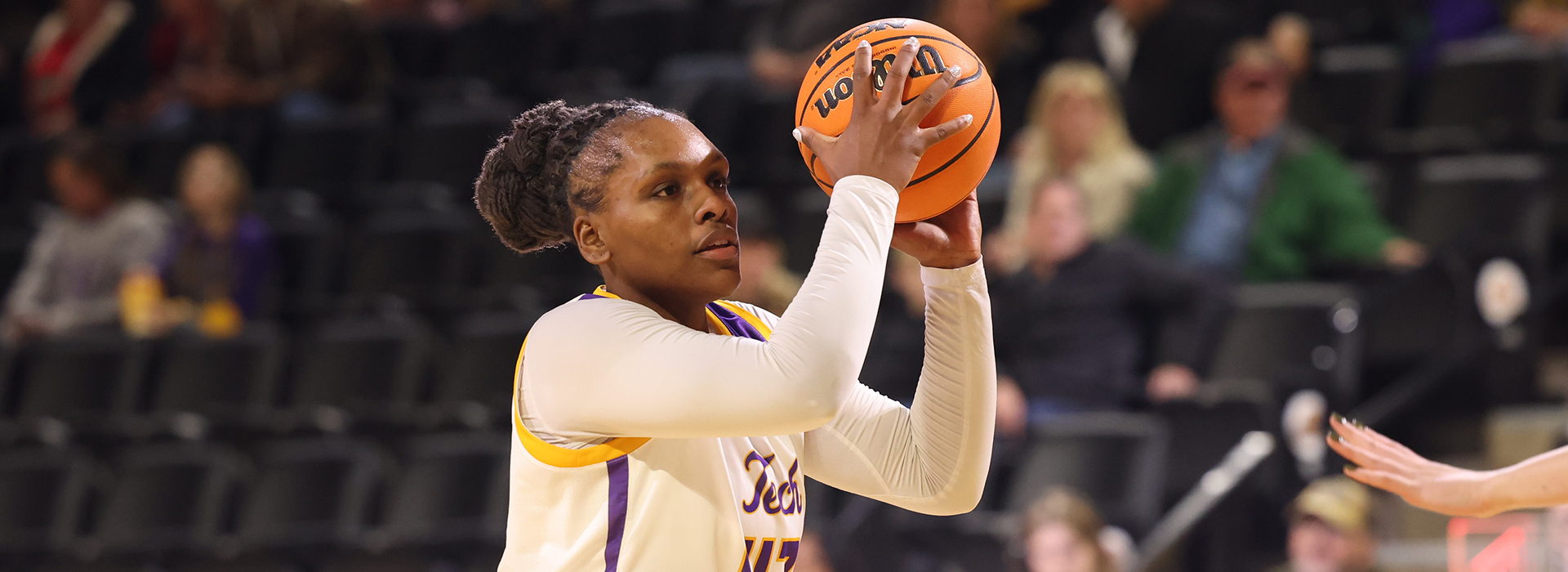 Hill leads way as Golden Eagles overtake North Alabama