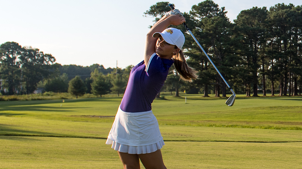 Golden Eagles fifth after first round of Chris Bannister Fall Classic