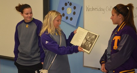 Tennessee Tech soccer team shares in story time at NE Elementary