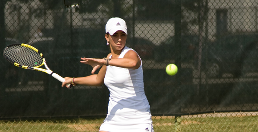 Men’s and women’s tennis set to dual with Southern Illinois