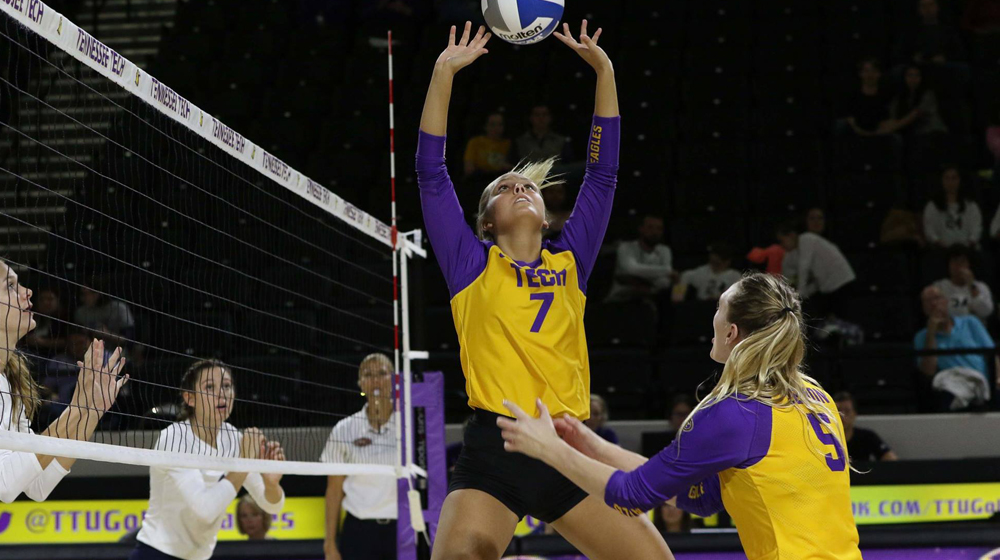Golden Eagle volleyball falls 3-0 to Jacksonville State on Tuesday evening