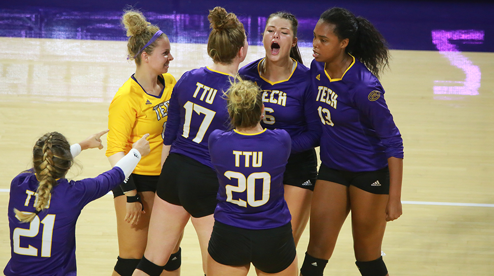 Tech volleyball triumphs in five sets for first league victory over Belmont