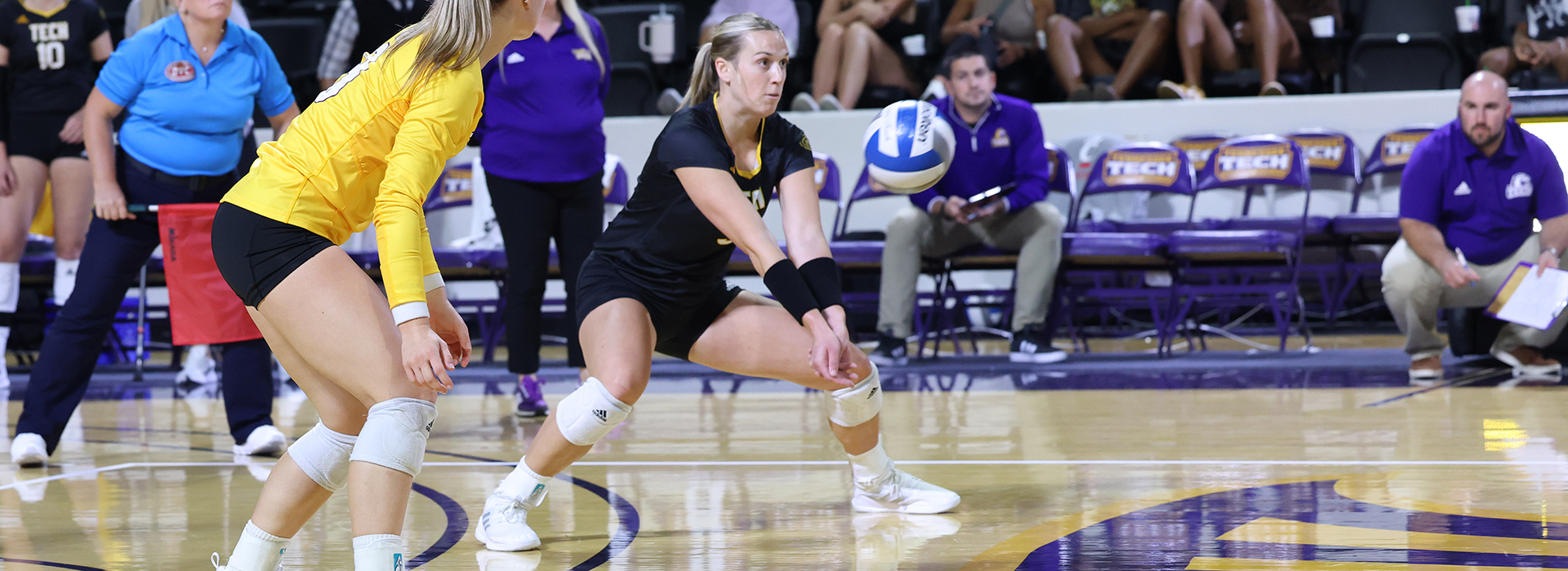 Bearcats outduel Tech in Golden Eagle Invitational presented by Holiday Inn of Cookeville finale