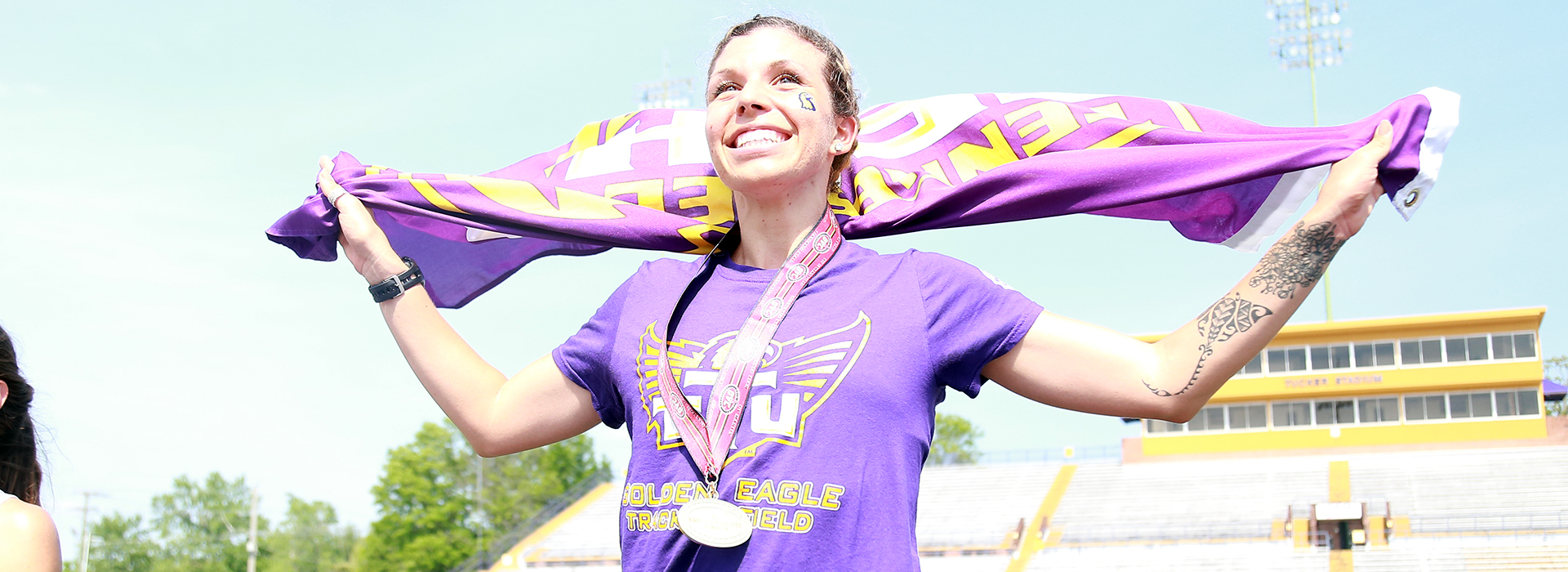 GOLDEN EAGLE FLASHBACK: Tech outdoor track dominates to win 2018 OVC meet