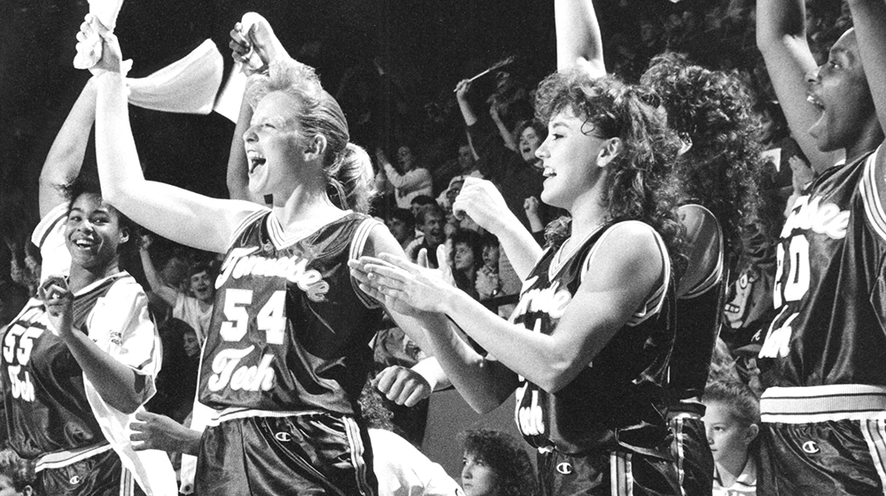 GOLDEN EAGLE FLASHBACK: No. 11 Tennessee Tech upsets No. 6 South Carolina in opening round of 1989 NCAA Tournament