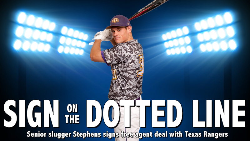Senior slugger Stephens signs free agent deal with Texas Rangers