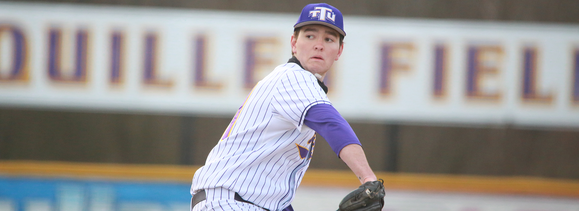 Tech splits doubleheader at Austin Peay, claims series with 12-0 win in game two