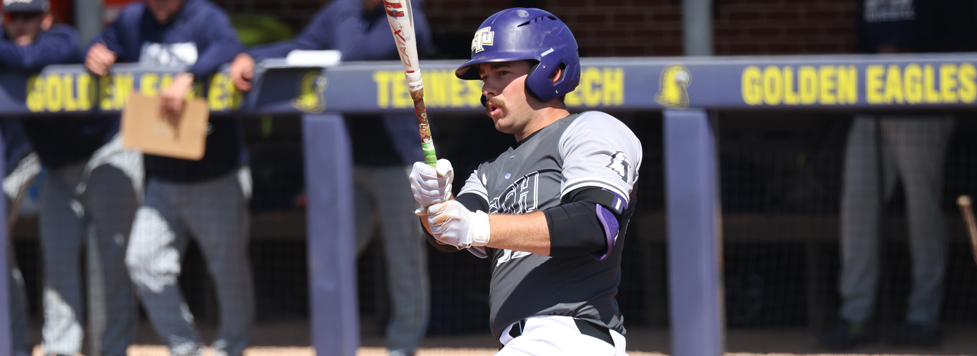 Dyer's career weekend leads to National Player of the Week, OVC Player of the Week honors