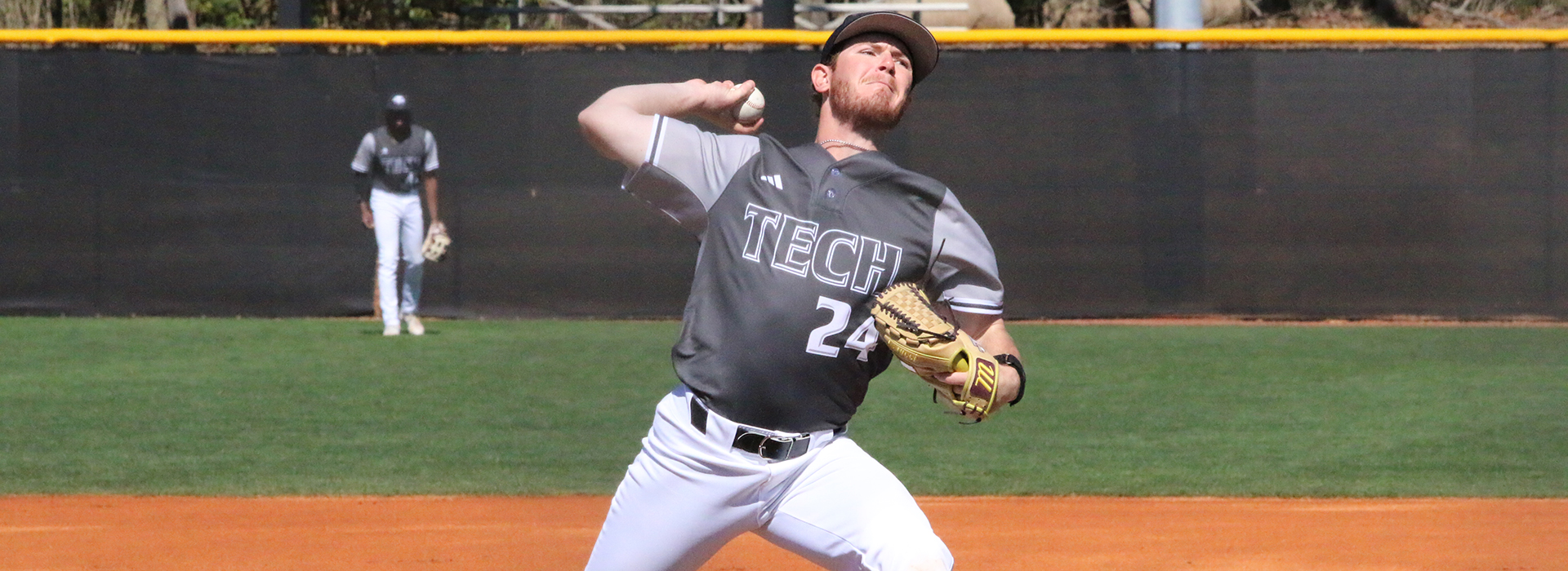 Strong offense, great pitching help Tech clinch series over Queens with 13-2 win