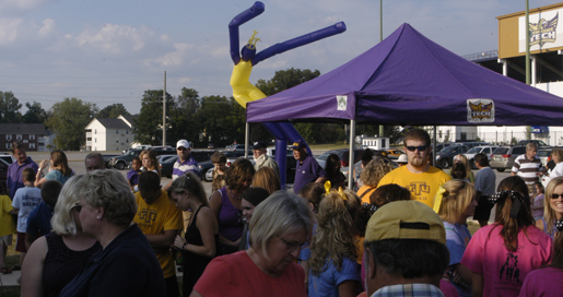 Fans can reserve their space at Magic 98.5 Tailgate Park