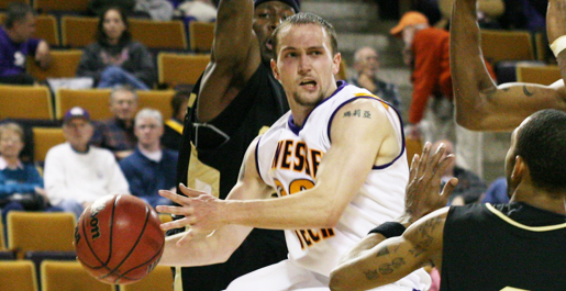 Golden Eagles look to make it five straight wins with trip to Eastern Illinois