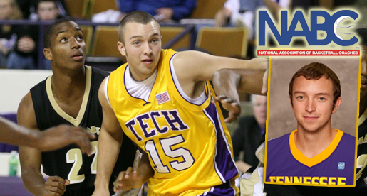 Hunley nets NABC Honors Court recognition