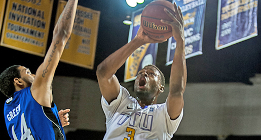 Golden Eagles downed in OVC battle with Tennessee State, 72-66