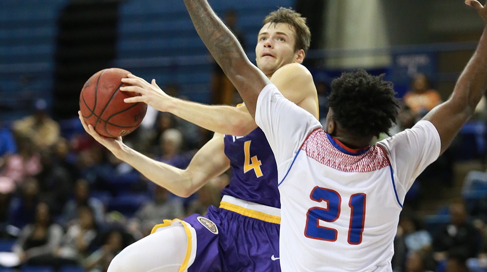 Offense comes alive as Golden Eagles soar to 87-68 victory at Eastern Illinois
