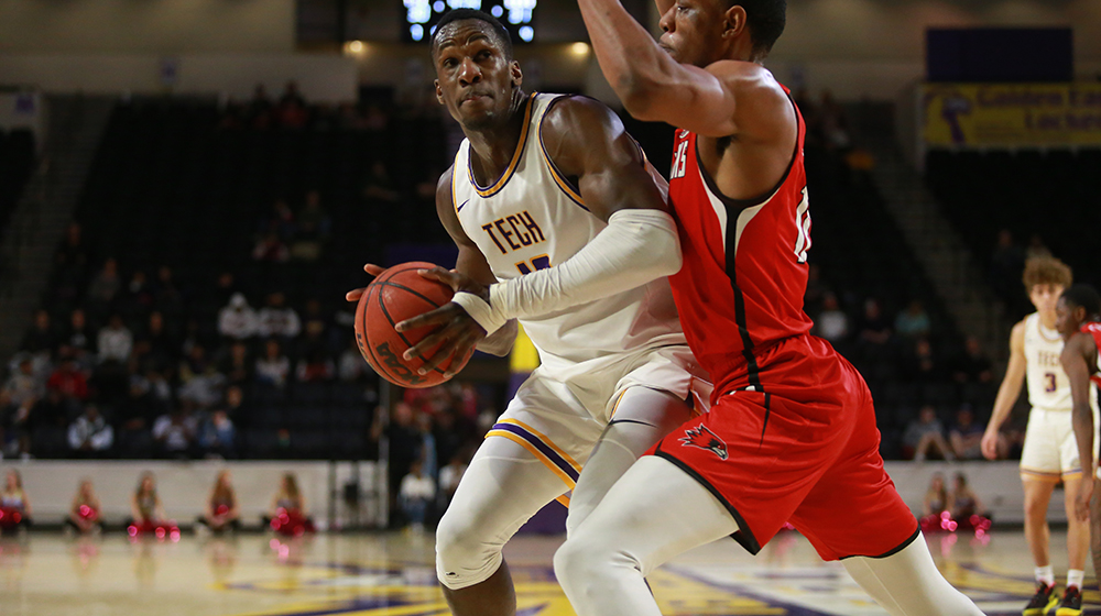 Tech celebrates Senior Day with crucial OVC win over Southeast Missouri