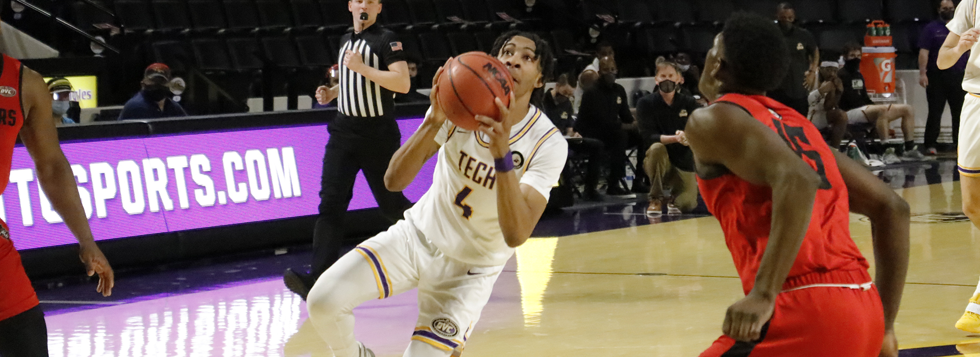 Clutch play late propels Golden Eagles past in-state rival Austin Peay
