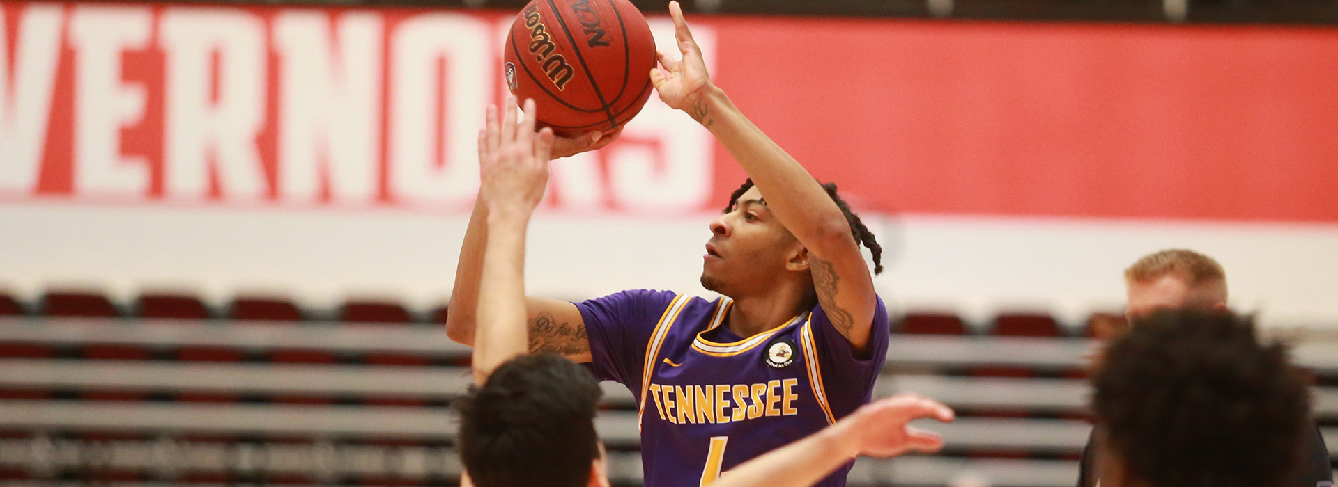 Hot-handed SIUE downs Golden Eagles in Thursday match-up
