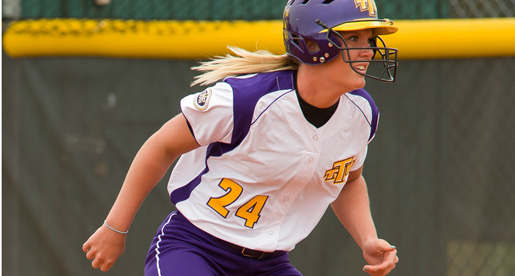 Chattanooga steals victory over Golden Eagle Softball