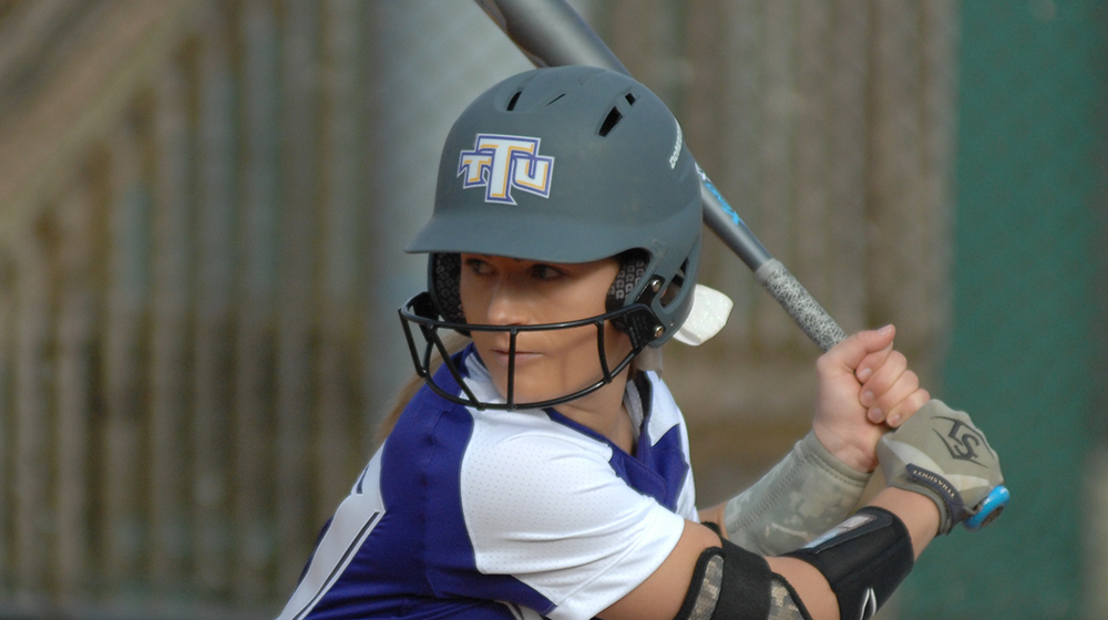 Four Lipscomb homers topple Golden Eagle softball in finale