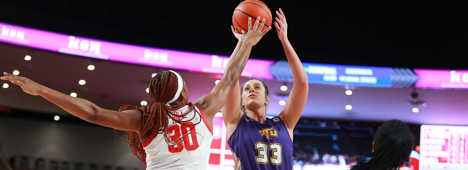 Golden Eagles see season come to close in WNIT second round