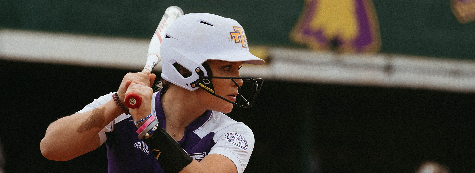 Talley HR leads Golden Eagles over Chattanooga