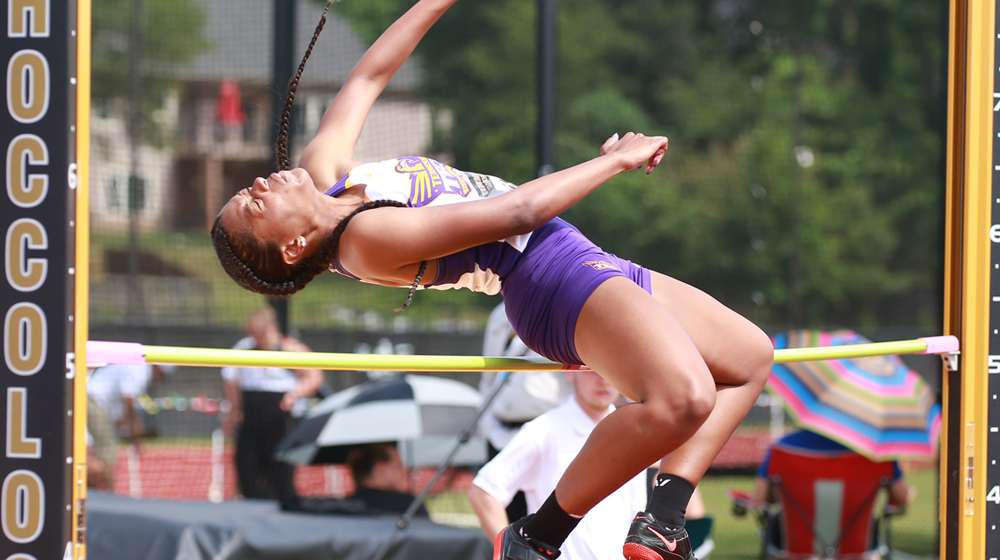 Golden Eagles kick off day one of the OVC Outdoor Championships with two events