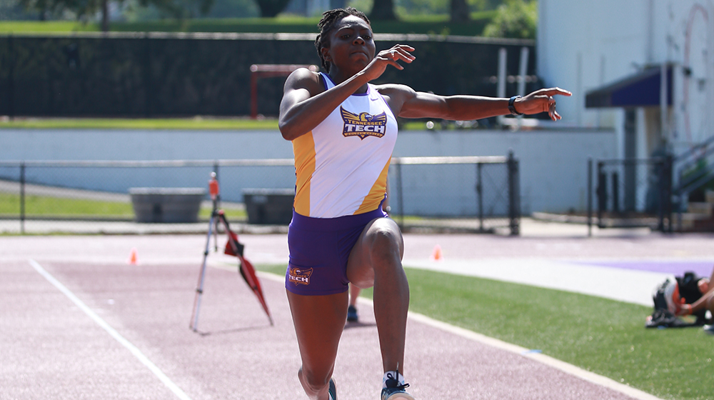 Roberts 19th in high jump, Sanga succumbs to exhaustion at NCAA East Preliminary