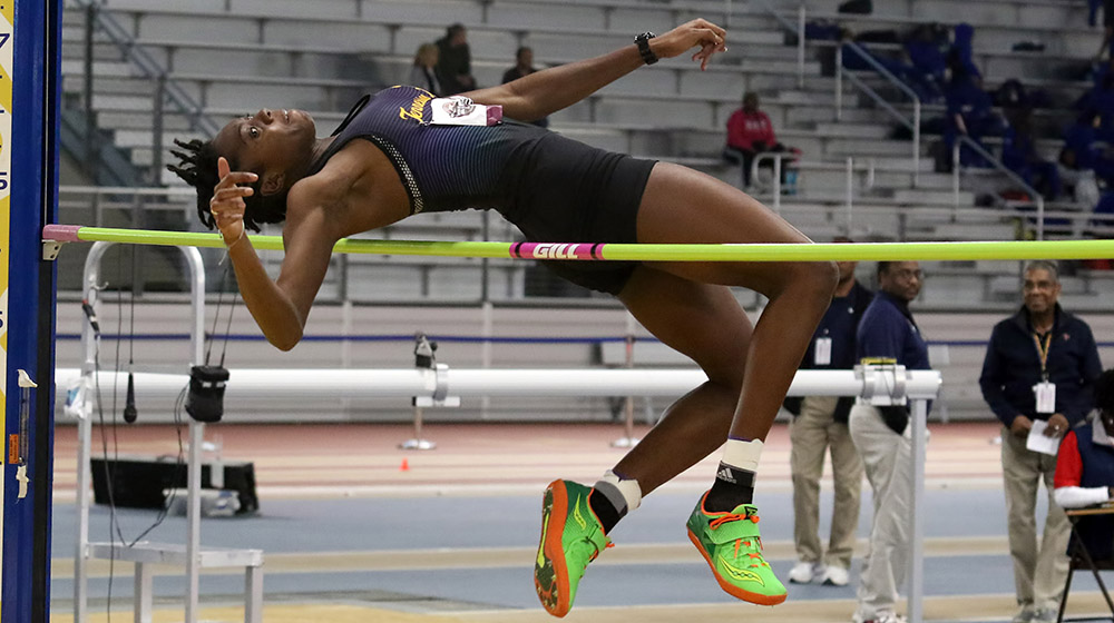 Roberts wins high jump, Smith long jump runner-up on OVC Championships Day 2