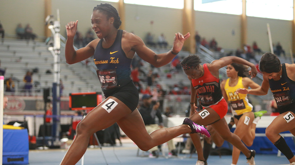 Wickham breaks OVC record, four others set PRs at Indoor Championships