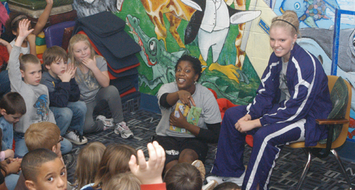 Women's Basketball pays visit to Park View Elementary School