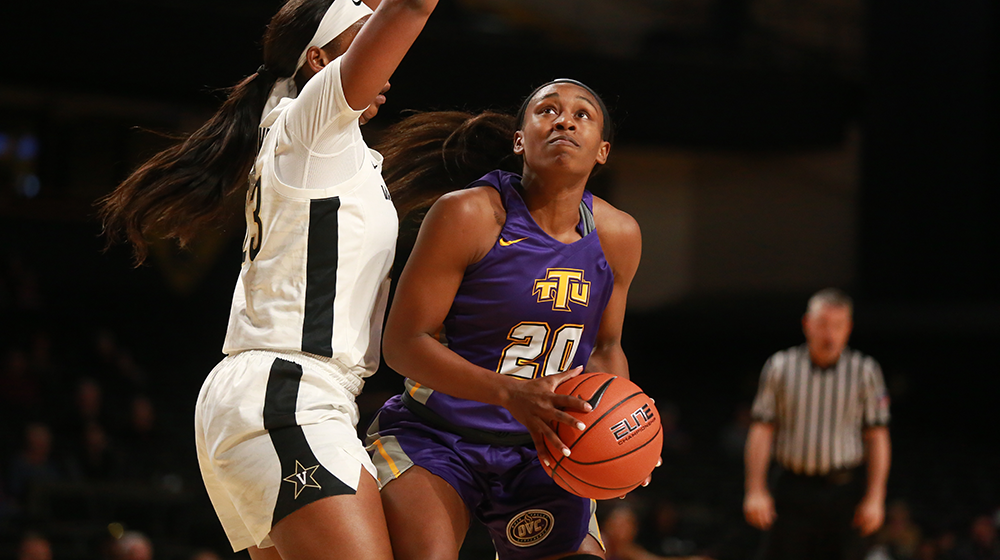 Golden Eagles fend off second-half Catamount rally in 62-58 win