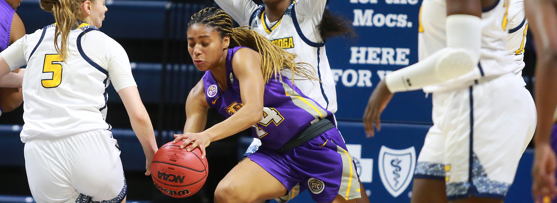 Free throws help propel Golden Eagles to win over Western Carolina
