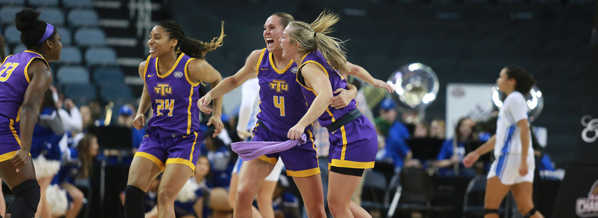 Golden Eagle women rally to beat No. 2 Eastern Illinois and advance to OVC title game