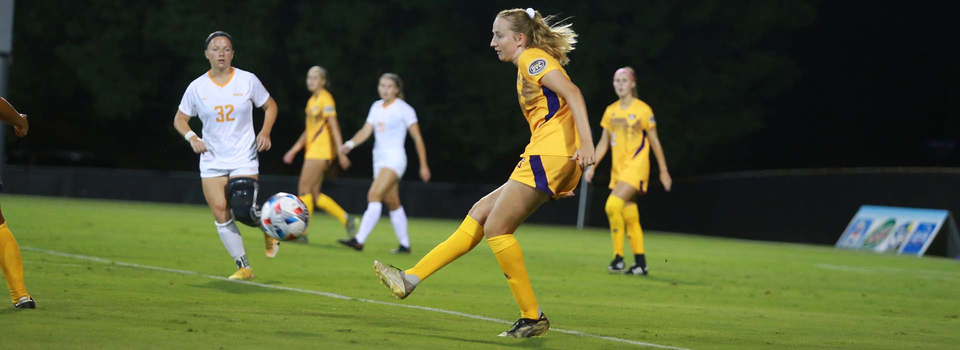Golden Eagles host Chattanooga to conclude three-match homestand