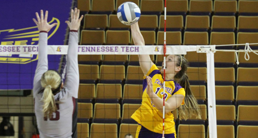 Tech volleyball team defeated in final road game of the year at EIU