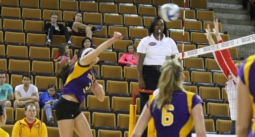 Tech volleyball team unable to handle hot-hitting Bruins