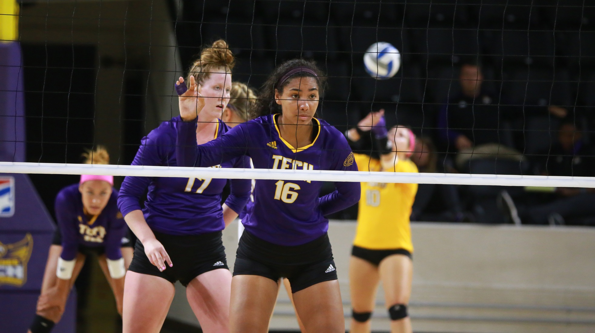Tech volleyball falls to East Carolina, splits four games at Golden Eagle Invitational
