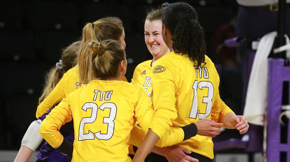 Golden Eagles clinch OVC berth in sweep of Tennessee State
